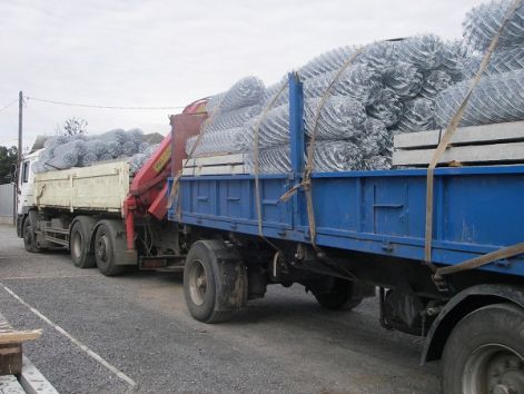 BETONOSZLOP, KERÍTÉSDRÓT, DRÓTKERÍTÉS, KERÍTÉSOSZLOP, DRÓTFONAT, DRÓTHÁLÓ, KERÍTÉSÉPÍTÉS, KERITÉS KAPU, KÓTAJ, KÓTAJI DRÓTFONÓ ÉS BETONÜZEM, VADHÁLÓ, HUZAL, HUZALFESZÍTŐ, OLCSÓ, LEGOLCSÓB, DRÓTOS, AKCIÓ